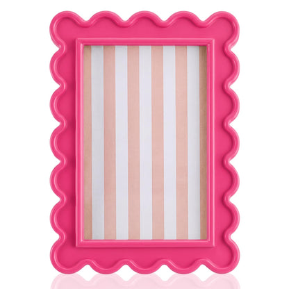 AceOrbit 4x6 Inches Light Green Flower Wavy Scalloped Picture Frame Cute