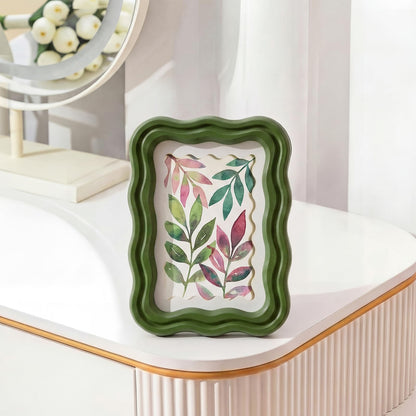 3 Pack 4 x 6 Inch Scalloped Picture Frame with Real Glass, Retro Colors