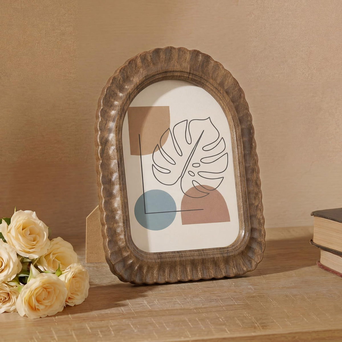 AceOrbit 4x6 Inch Gold Petal Arched Picture Frame Vintage Scalloped