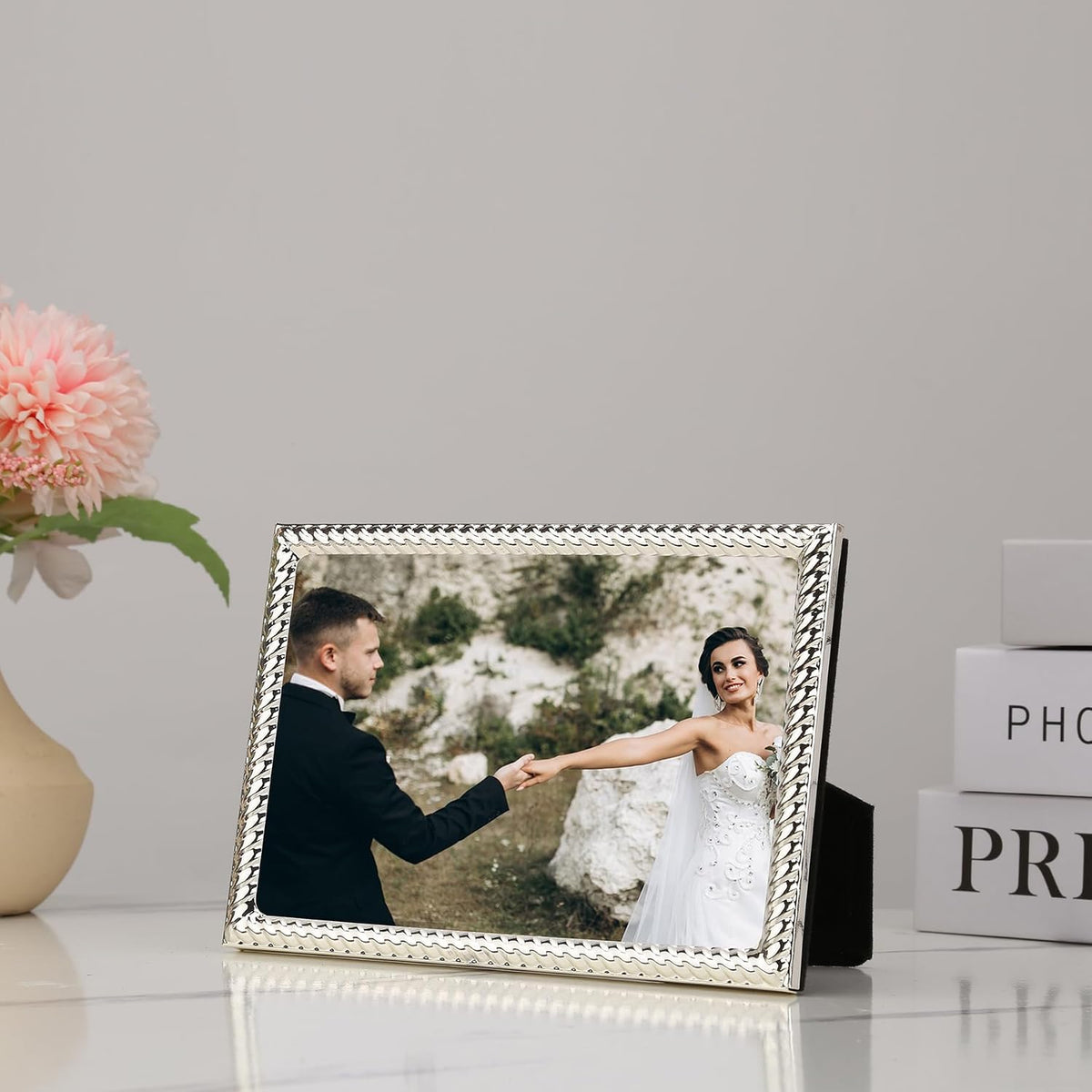 5x7'' Silver Rope Design Metal Picture Frames with Hi Quality Velvet Backing and Real Glass Front,Silver Photo Frame 7x5'' for Desktop Display Or Wall Hanging
